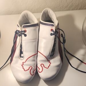 Puma White and Red Athletic Shoes. BMW MOTORSPORTS. BRAND NEE